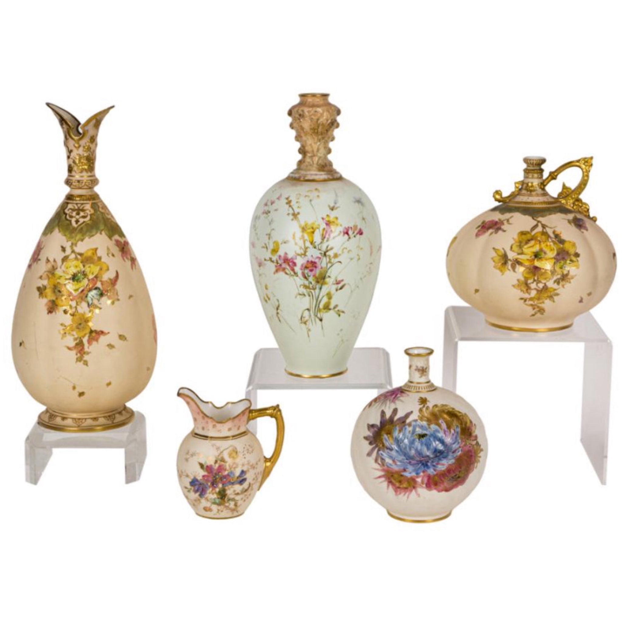 ANTIQUE, VINTAGE AND RETRO PORCELAIN